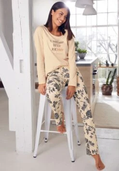 Vivance Dreams Pyjama, (2 Tlg., 1 Stück), Mit Großem Blumen-Druck -Bikini Mode Geschaft e9d0a8b0eac97e14e9cf08e9de9300c1