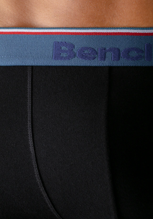 Bench. Boxer, (Packung, 4 St.), Mit Schmalen Streifen Im Webbund 20 Bench. Boxer, (Packung, 4 St.), Mit Schmalen Streifen Im Webbund – Bild 18