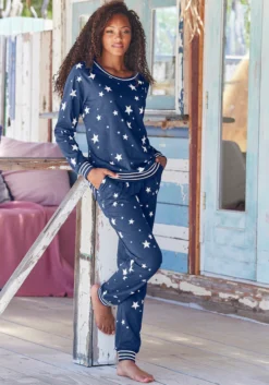 Vivance Dreams Pyjama, (2 Tlg., 1 Stück), Mit Sternedruck -Bikini Mode Geschaft ef4753a0777d4dc1a0b3e2ad00d6a1e4