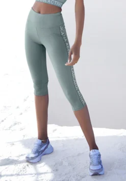 LASCANA ACTIVE Caprileggings, Mit Seitlichem Logotape -Bikini Mode Geschaft f624a5921c96791774d4d633438d011f